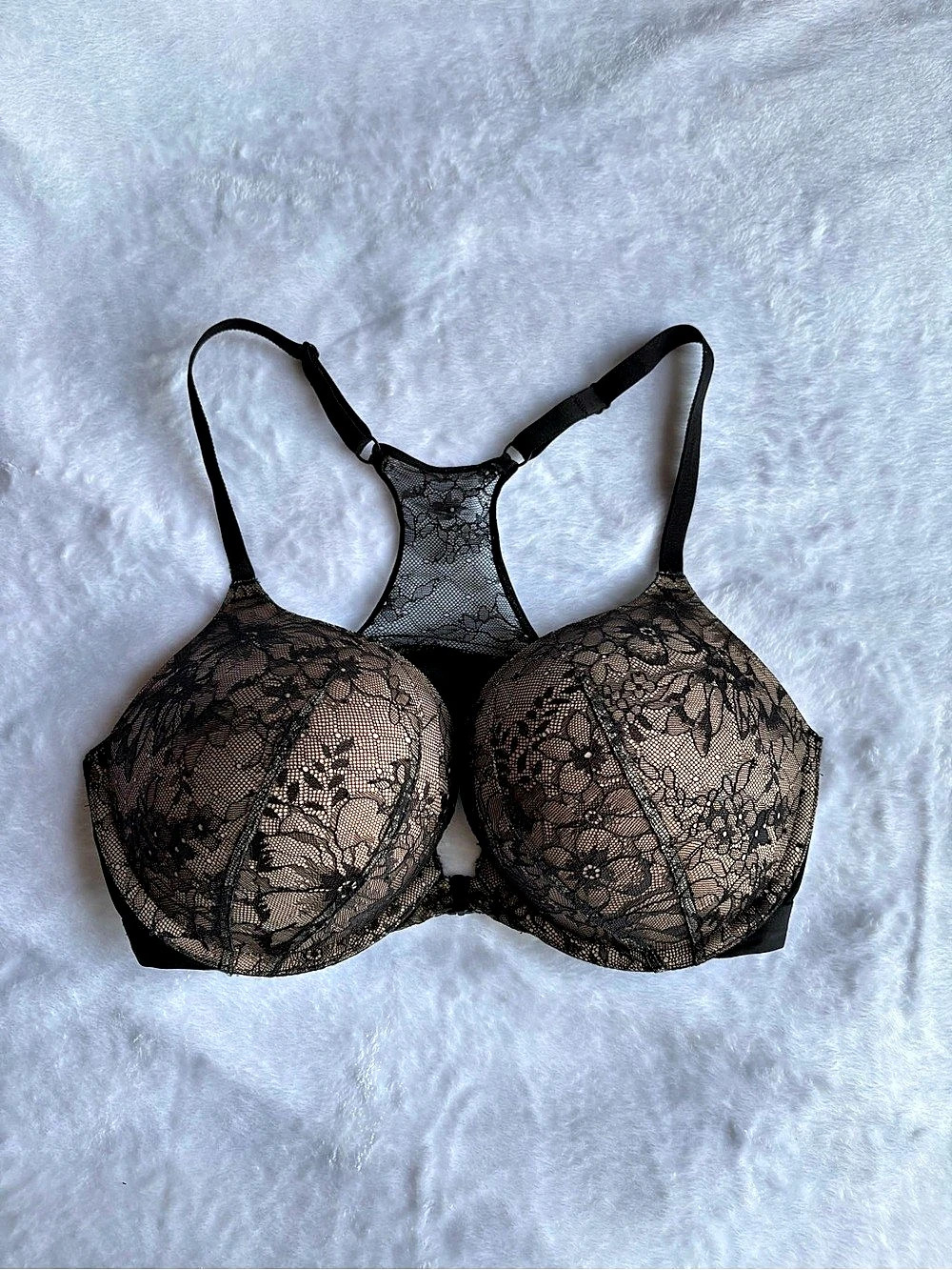 Victoria's Secret  Front-Close Lace Racerback Bombshell Bra 34D